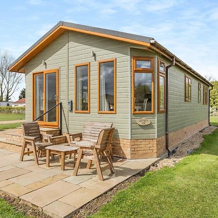 Lode Hall Lodges Upwell Buitenkant foto