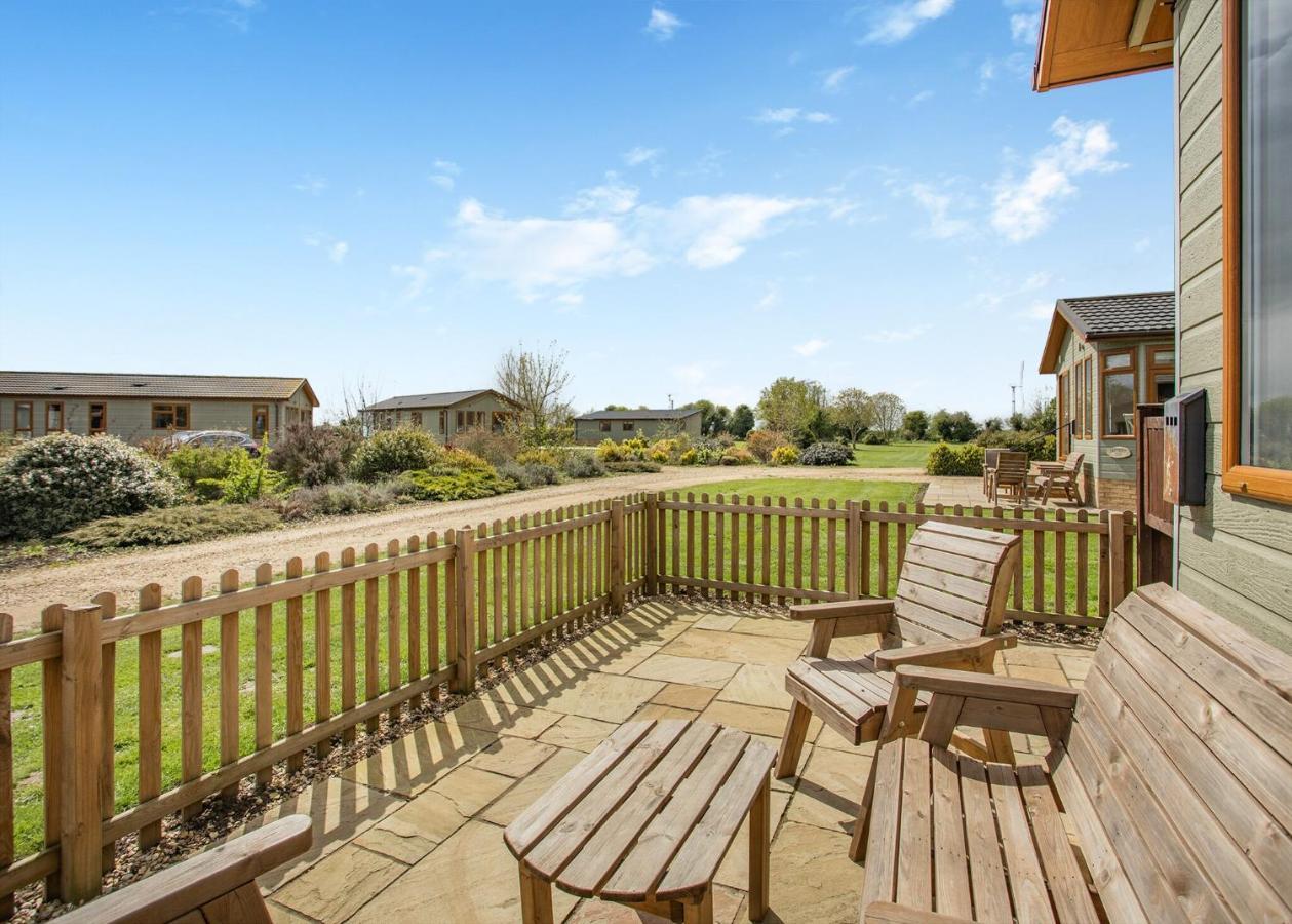 Lode Hall Lodges Upwell Buitenkant foto