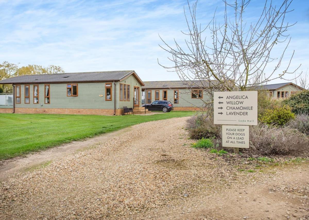 Lode Hall Lodges Upwell Buitenkant foto